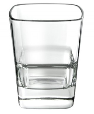 Bicchieri e calici bar